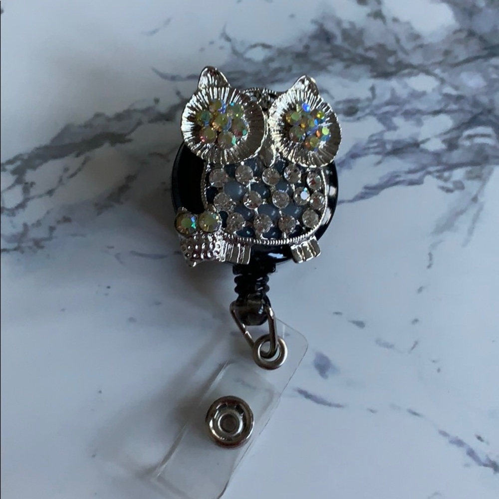 Owl badge holder ***2 for $10